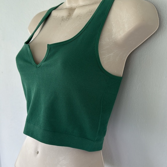 Bozzolo kelly green ribbed bodycon sleeveless crop top size small/medium - Picture 6 of 8